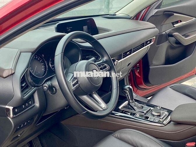 Mazda CX-30 2023 Premium 2.0 AT - 33000 km