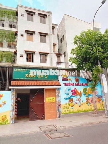 Khu hiếm nhà bán _vuông vức nở hậu _2 tầng BTCT _2măt hẻm xe hơi  _