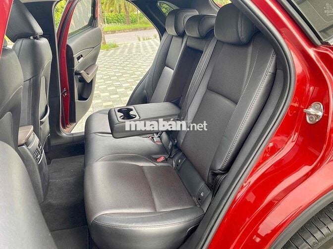 Mazda CX-30 2023 Premium 2.0 AT - 33000 km