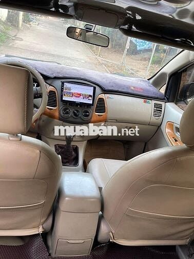Toyota Innova 2008  - 179000 km