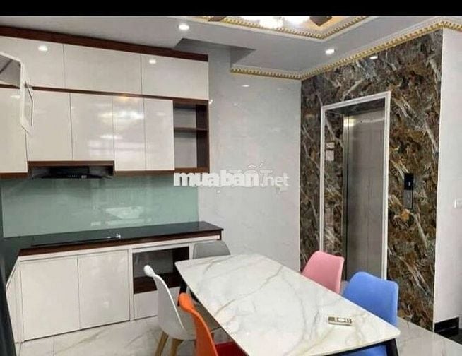 Tôi cần bán nhà căn góc KĐT Kiến Hưng, 7tầng thang máy full nội thất
