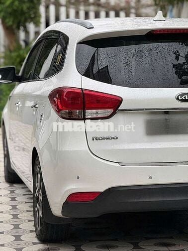 Kia Rondo 2.0 tự động xăng 2016 lên full option.