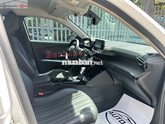 Peugeot 2008 GT Line 1.2 AT 2022 - 645 Triệu