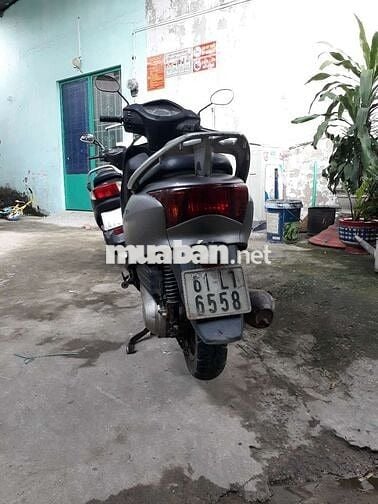 xe hảng còn liền lạc