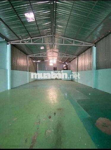 Kho xưởng cho thuê Xuân Thới thượng hóc môn DT 300m giá 18tr
