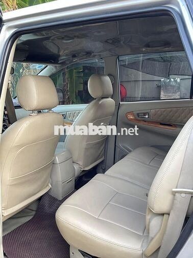 Toyota Innova 2008  - 179000 km