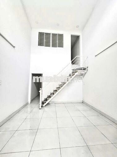 GẤP BÁN NHÀ BÌNH TÂN - DT4x15m - 2 tầng -hẻm 5m thông - chỉ nhỉnh 3 tỷ