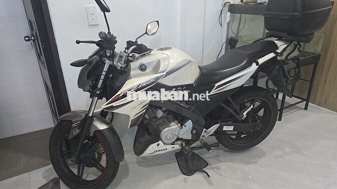 Cần bán Fz150i 2015
