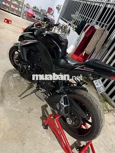 Z1000 máy zin sang tên thoả mái