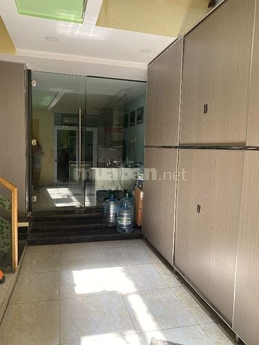 Cần bán nhà mặt tiền khu cư xá Bắc Hải.