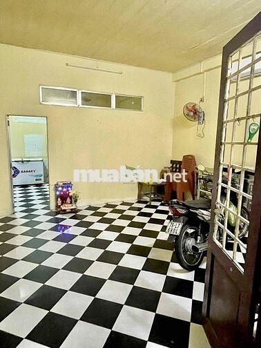 CHO THUÊ MẶT BẰNG RIÊNG BIỆT 100M2 KHU BÀN CỜ PHƯỚC LONG GIÁ THUÊ 10 T