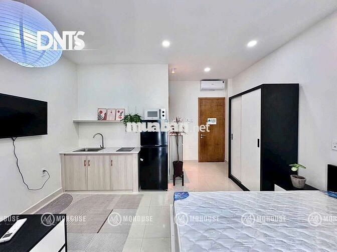 Cho thuê căn hộ ban công mới Quận 1 gần Bệnh viện Từ Dũ, Chợ Bến Thành