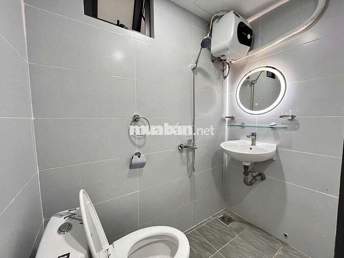 CHDV DUPLEX ( GÁC ) FULL NT - Ở ĐƯỢC 2,3 BẠN NGAY SÂN BAY TSN