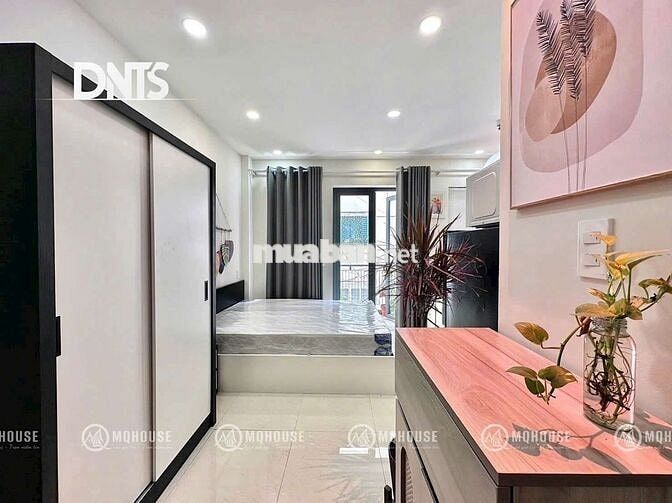 Cho thuê căn hộ ban công mới Quận 1 gần Bệnh viện Từ Dũ, Chợ Bến Thành