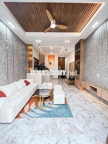 BÁN NHÀ ĐẸP FULL NỘI THẤT VỊ TRÍ ĐẸP CẦN THƠ