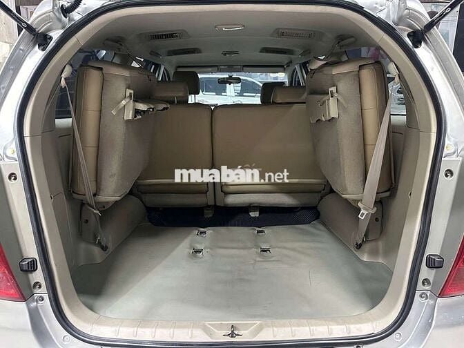 Chính chủ bán Toyota Innova 2.0G 2013 đi cực ít.