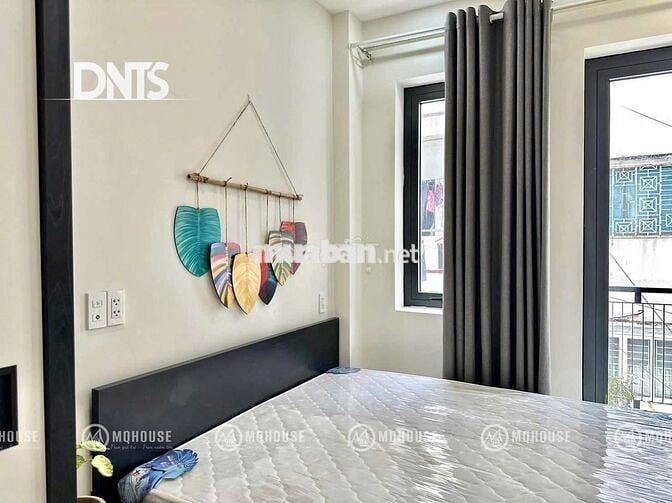 Cho thuê căn hộ ban công mới Quận 1 gần Bệnh viện Từ Dũ, Chợ Bến Thành