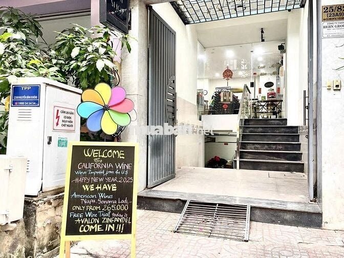 📍 Nhà đẹp Bến Nghé Q1 – Hầm, 4 lầu, 9P 9 WC, full nộithất,80tr/thángTL
