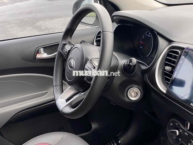 Kia Soluto 1.4 AT Luxury 2020 - 59000 km