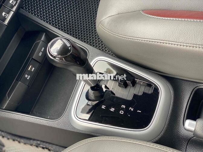 Kia Soluto 1.4 AT Luxury 2020 - 59000 km