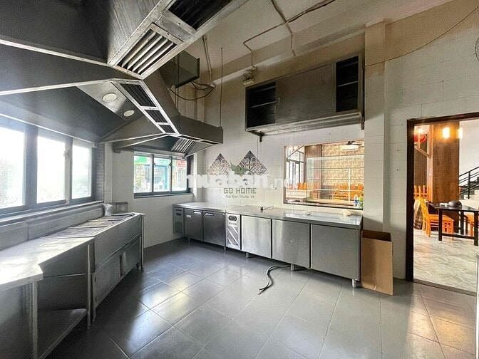 CHO THUÊ NHÀ CĂN GÓC 3 MẶT TIỀN TTTP GẦN KHU PHỐ TÂY