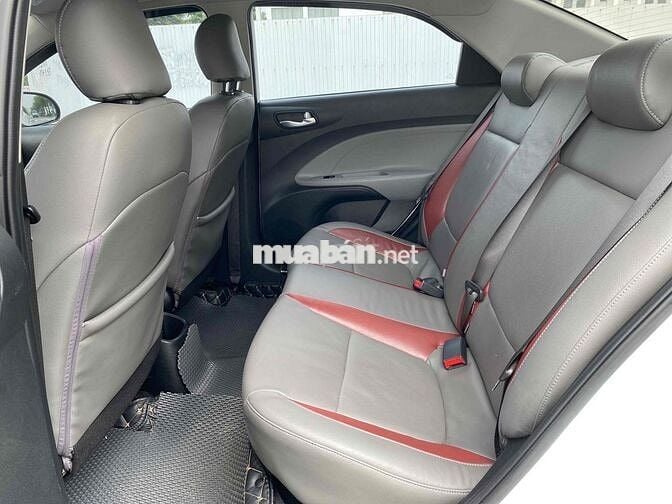 Kia Soluto 1.4 AT Luxury 2020 - 59000 km