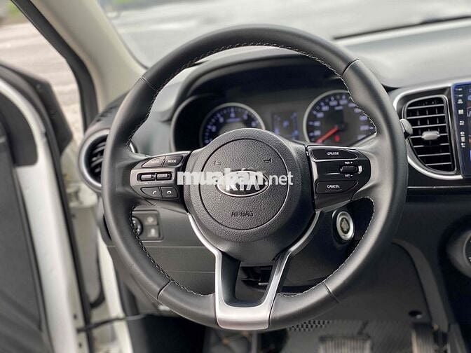 Kia Soluto 1.4 AT Luxury 2020 - 59000 km