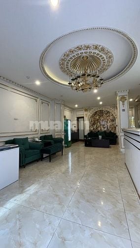 Tôi cần bán toà Ks Mp Đào Duy Từ , Q Hoàn Kiếm, Hn, Dt 85 m, 6 tầng,