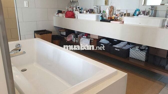 Bán Biệt thự -Lý Phục Man - Quận 7, DT10x28, giảm 4 tỷ - giá mới 24 tỷ