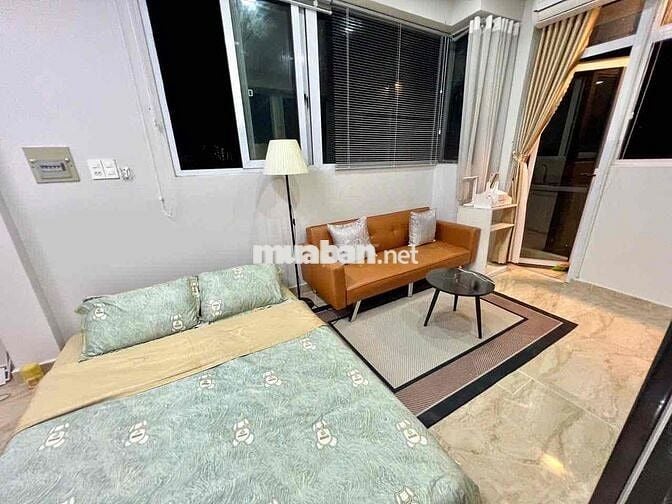 🌟 Cho thuê căn hộ Studio ban công thoáng mát tại trung tâm Q4 🌟