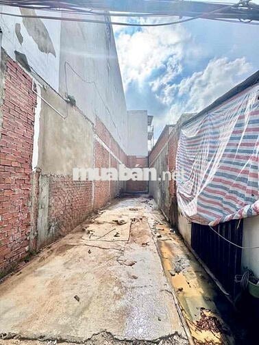 Bán Đất HXH Phú Thuận Quận7, sát MT 80m2 giá nhỉnh 6 tỉ