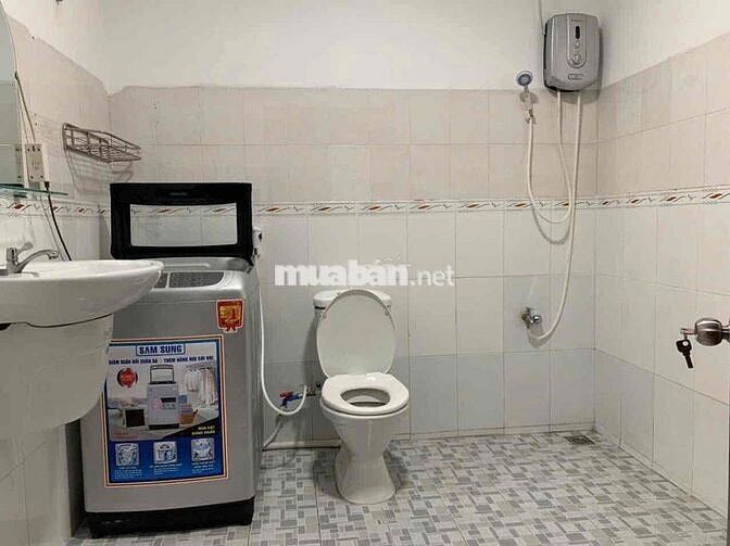 Cho thuê phòng rộng rãi, thoáng mát, đường Nguyễn Thượng Hiền P1 GV