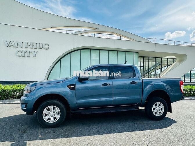 Ford Ranger 2019 XLS Giá 4xx Còn Thương Lượng