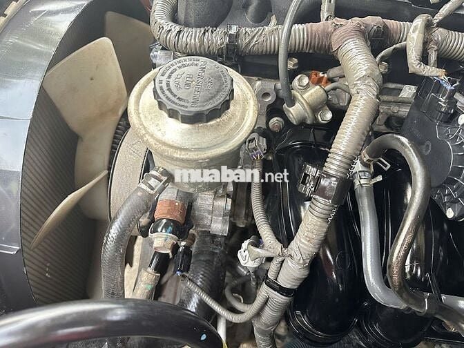 Toyota INNOVA 2.0E cuối 2015 Lazang Phay. Xe Đẹp