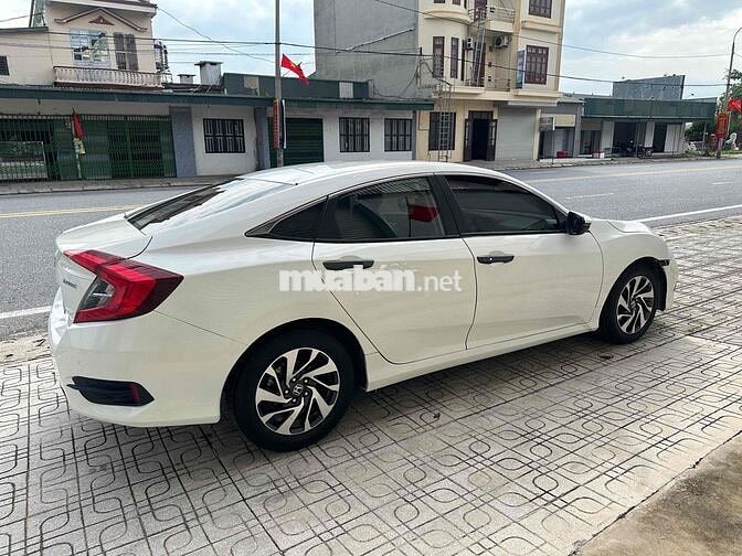 Honda Civic sx2019 1.8E cần bán rẻ