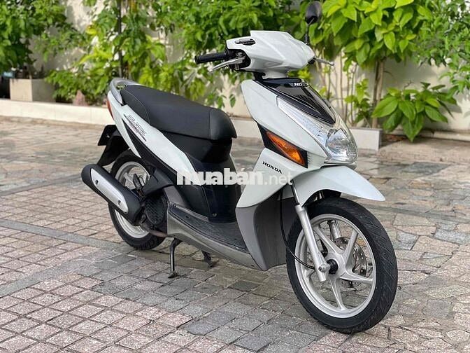 Click 2008 trả trc 5tr9 nhận xe có bảo hành máy