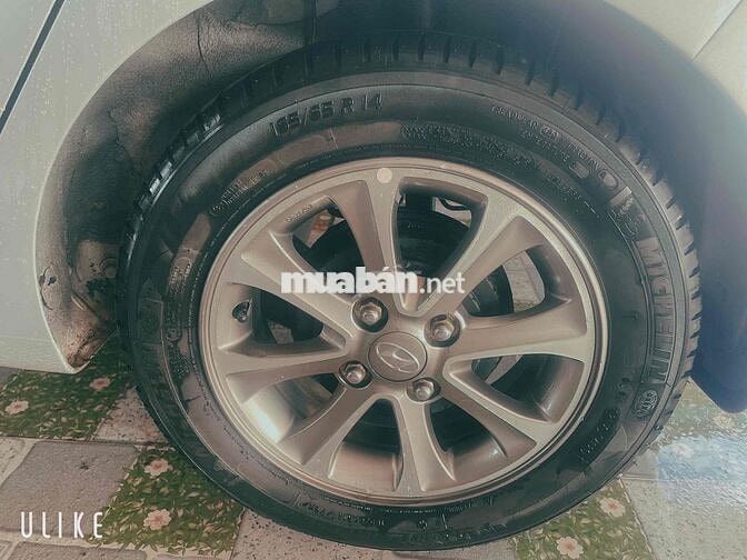 Hyundai Grand i10 2015 1.0 Base - 800000 km