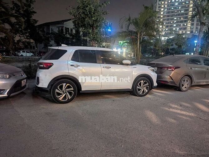 Toyota Raize ĐK 2023 - 30.000 km