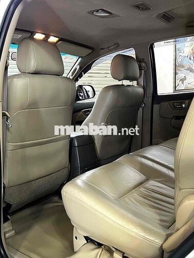 Toyota Fortuner 2012 2.7V 4x4 AT - 110000 km