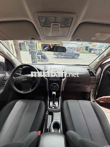 Isuzu D’Maxx 2016 -2.5L Silky White Pearl - 100 km
