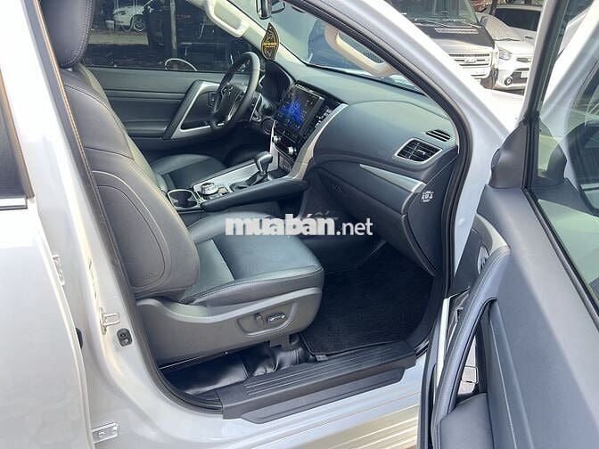 Pajero Sport 2023 4x4 AT, 1 Chủ, Siêu mới 18001 km