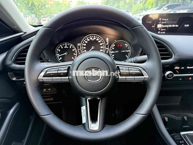 Mazda 3 2025 1.5L Premium - 500 km