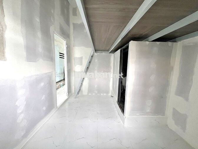 DÃY TRỌ GÁC CAO SIÊU THOÁNG MỚI XÂY
