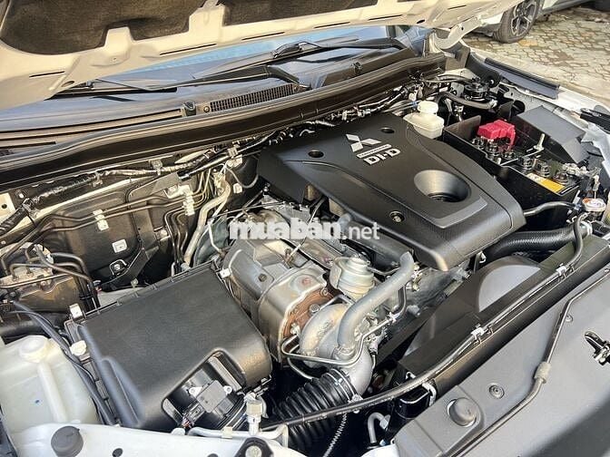 Pajero Sport 2023 4x4 AT, 1 Chủ, Siêu mới 18001 km