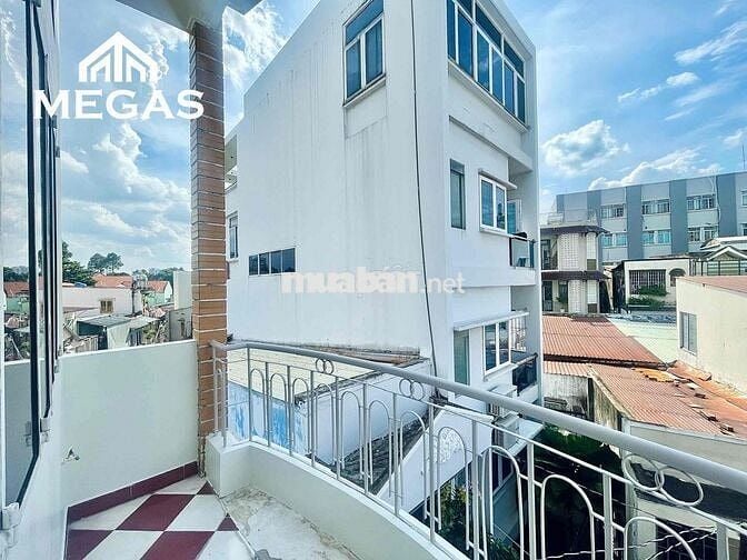 PHÒNG BAN CÔNG FULL NỘI THẤT MỚI - 40m2 - NGAY SAU HÀ ĐÔ CENTROSA