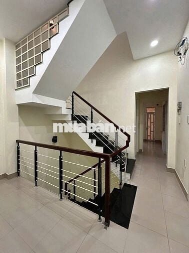 CHO THUÊ NHÀ KIỆT NGUYÊN CĂN KHU VỰC GẦN CẦU RỒNG
