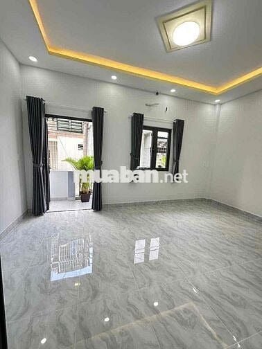 Nhà mới ngang hơn 5m gần chợ Thành Mỹ P8 TB
