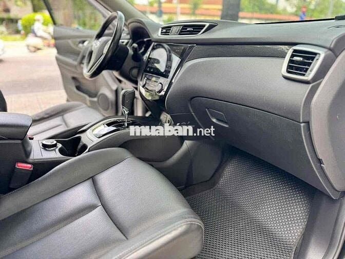 Nissan X trail 2019 V Series 2.5 SV 4WD - 80000 km
