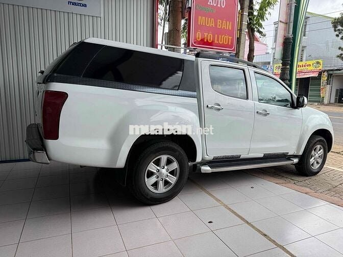 Isuzu D’Maxx 2016 -2.5L Silky White Pearl - 100 km