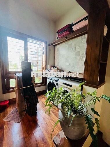 CHO THUÊ NHÀ SÂN VƯỜN ĐẸP - THÍCH HỢP CHO NGƯỜI NƯỚC NGOÀI